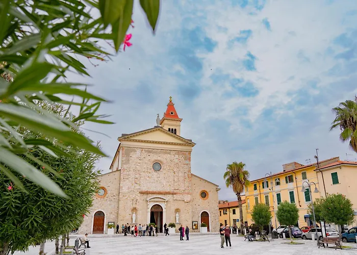Floria In Centro A Due Passi Dal Mare!!